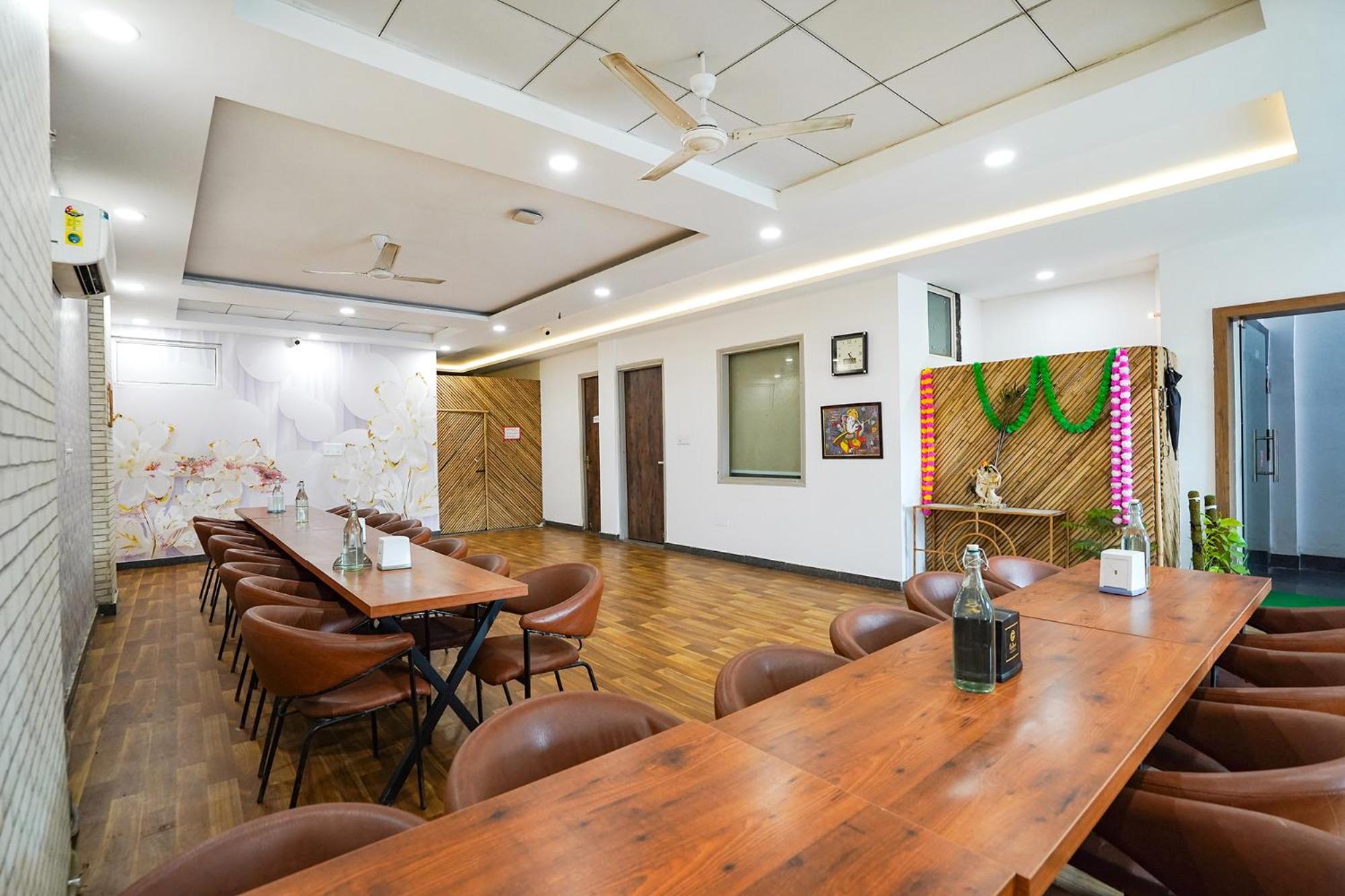 Fabhotel Prime Culture Нойда Экстерьер фото